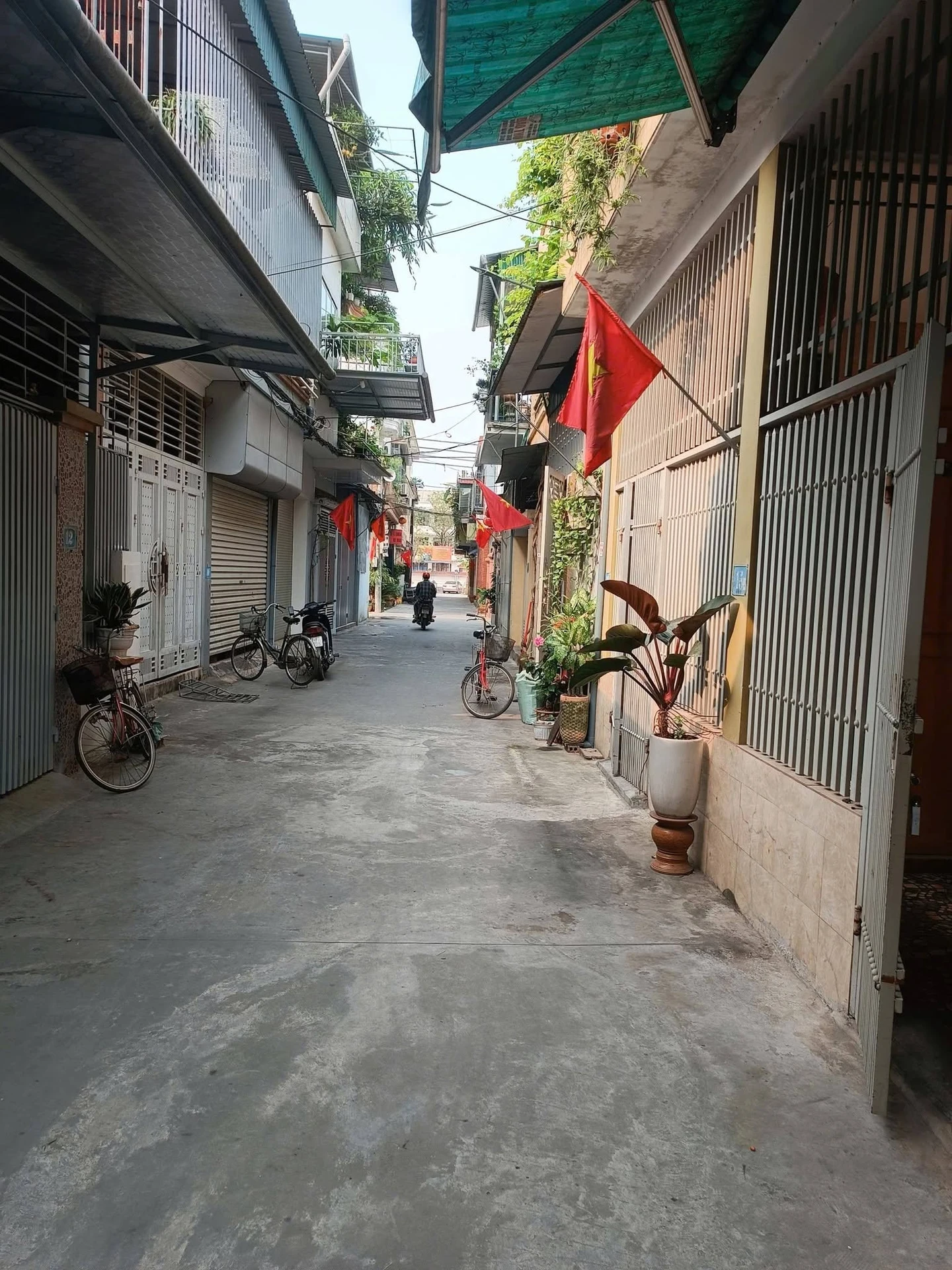 Bán nhà 2 tầng 4PN 62.2m² ngõ Minh Khai, Quận 12 - Ảnh 1