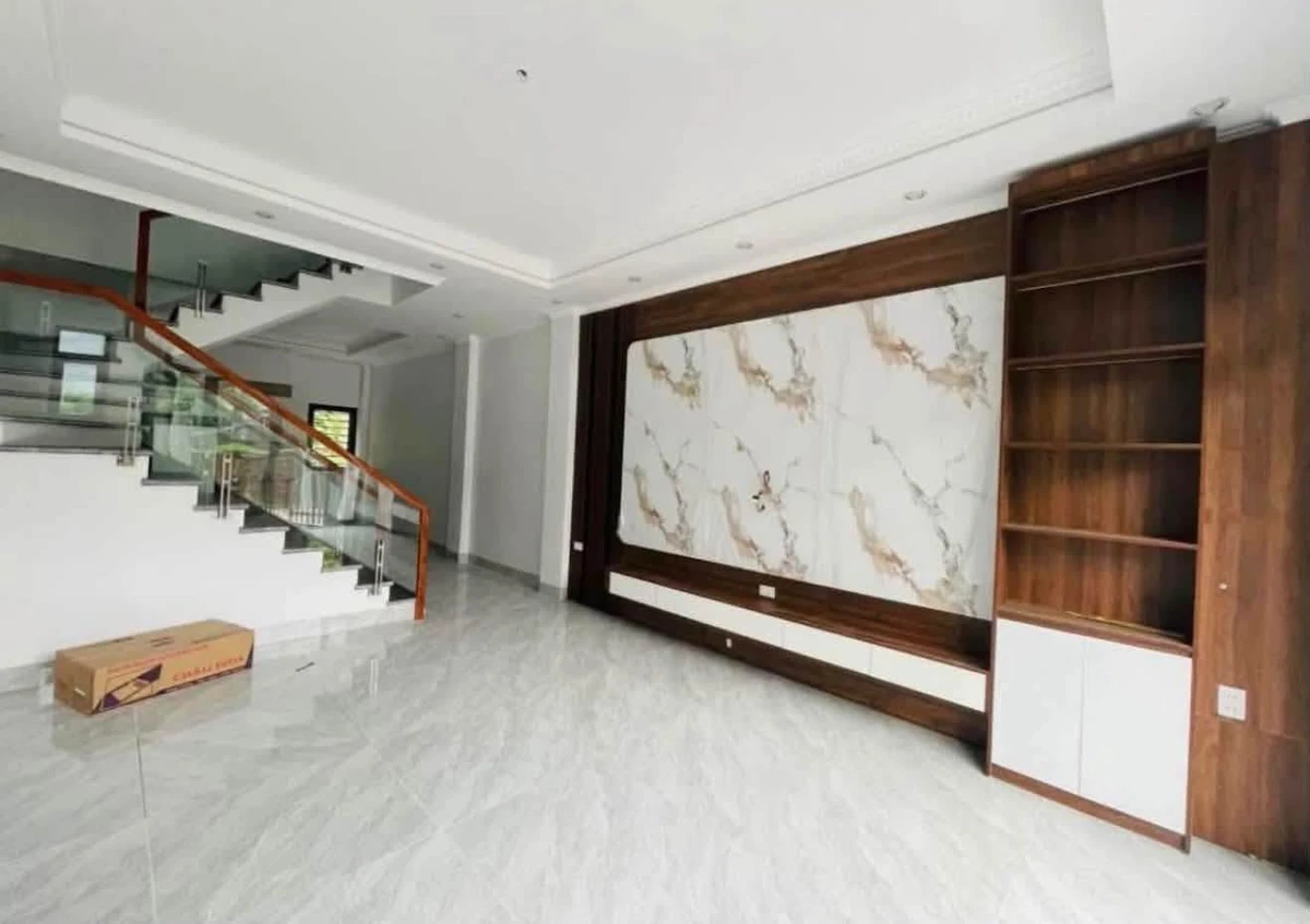 Bán nhà 3 tầng 65m2 ngõ 32 Bãi Muối Cao Thắng Q.7 - Ảnh thu nhỏ 3