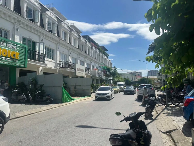 Bán nhà mặt đường Dương Vân Nga KĐT Yên Bình Home, Hưng Phúc, TP. Vinh, 129m2
