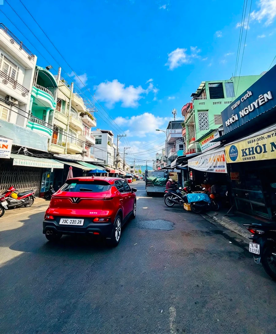 Bán nhà mặt tiền 56,6m² phường Phương Sài, Nha Trang, giá 5,2 tỷ - Ảnh thu nhỏ 2