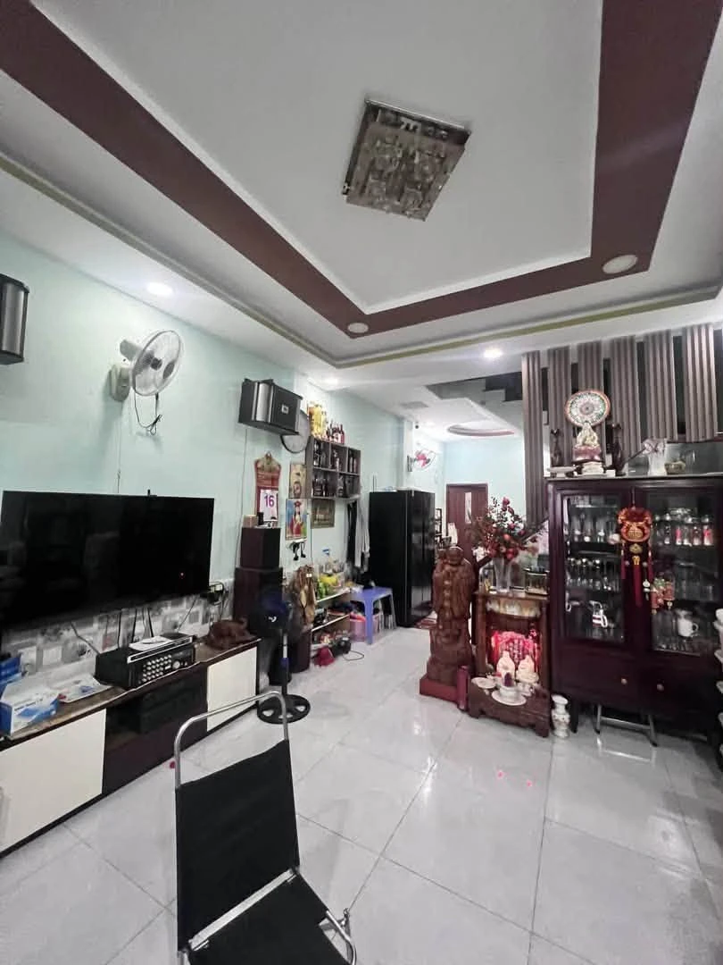 Bán nhà 3 PN, 51m2, 4.9 tỷ, Quang Trung - Ảnh 1
