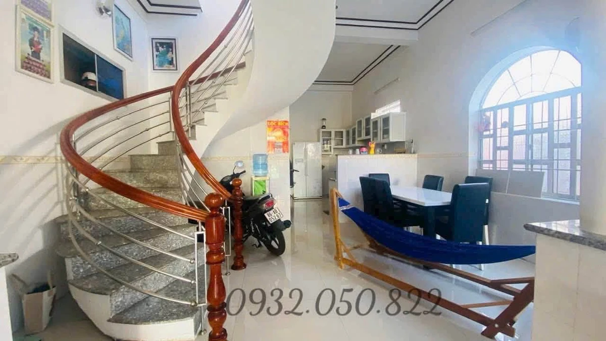 Bán nhà cấp 3 mặt đường Cao Bá Quát 131,8m2, Lâm Đồng - Ảnh thu nhỏ 3