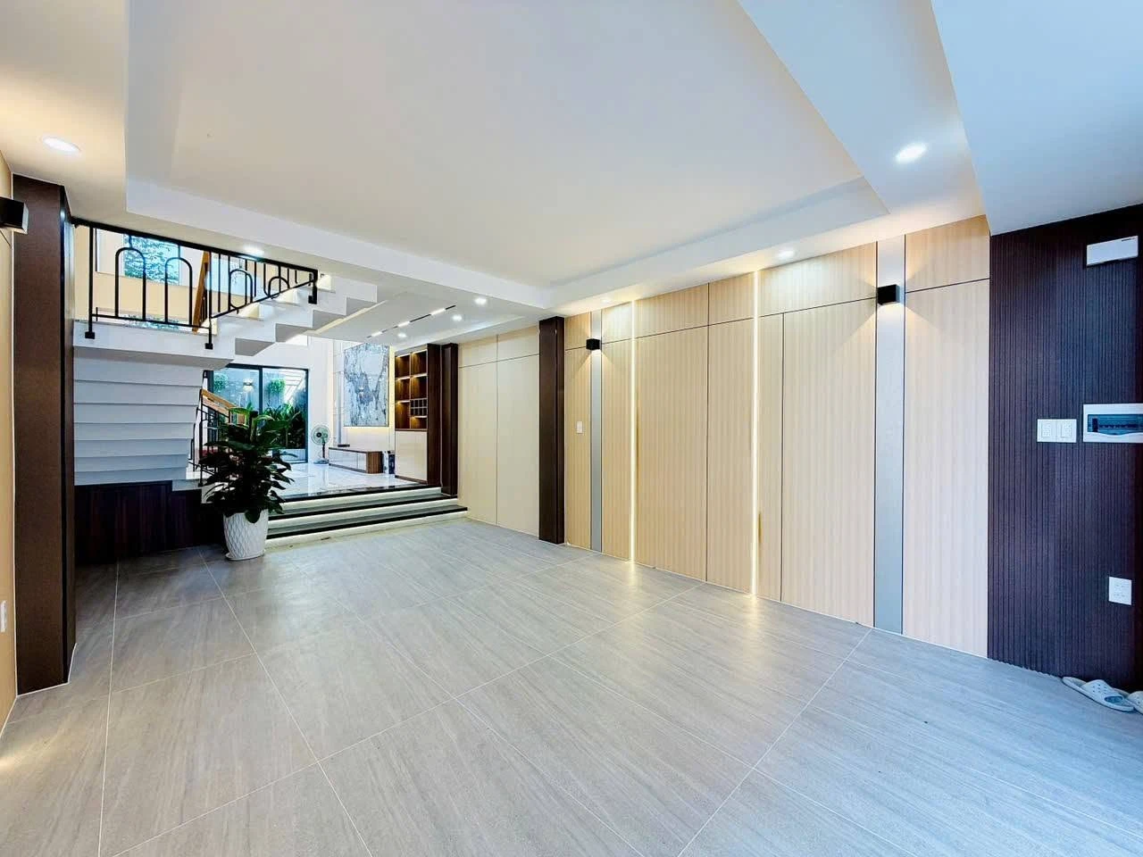 Bán nhà phố mới 4PN, 71m², 6.68 tỷ, An Phú Đông - Ảnh 1