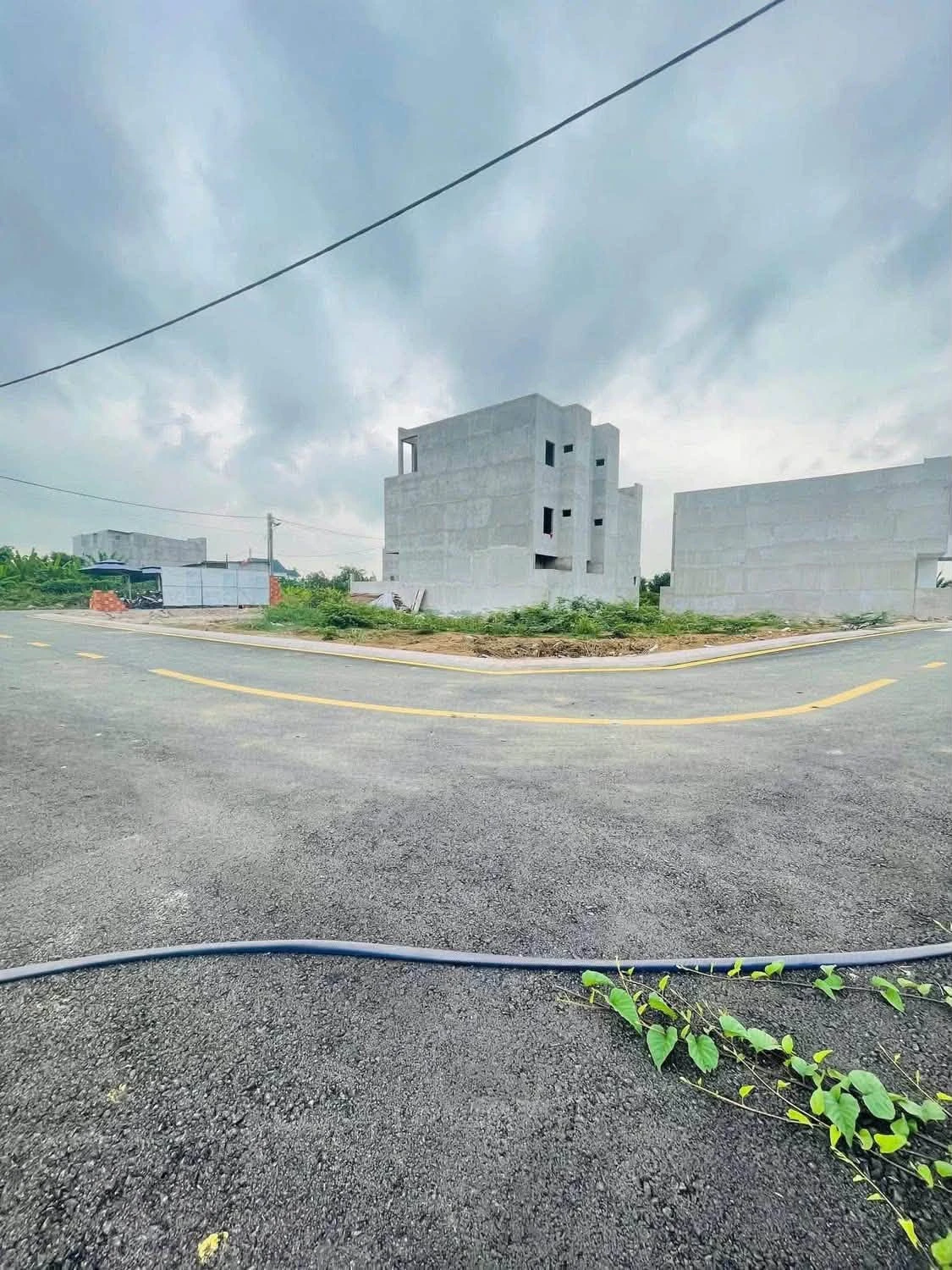 Bán đất thổ cư 80m2 ngay Ngã tư Tân Triều 400 triệu - Ảnh 1