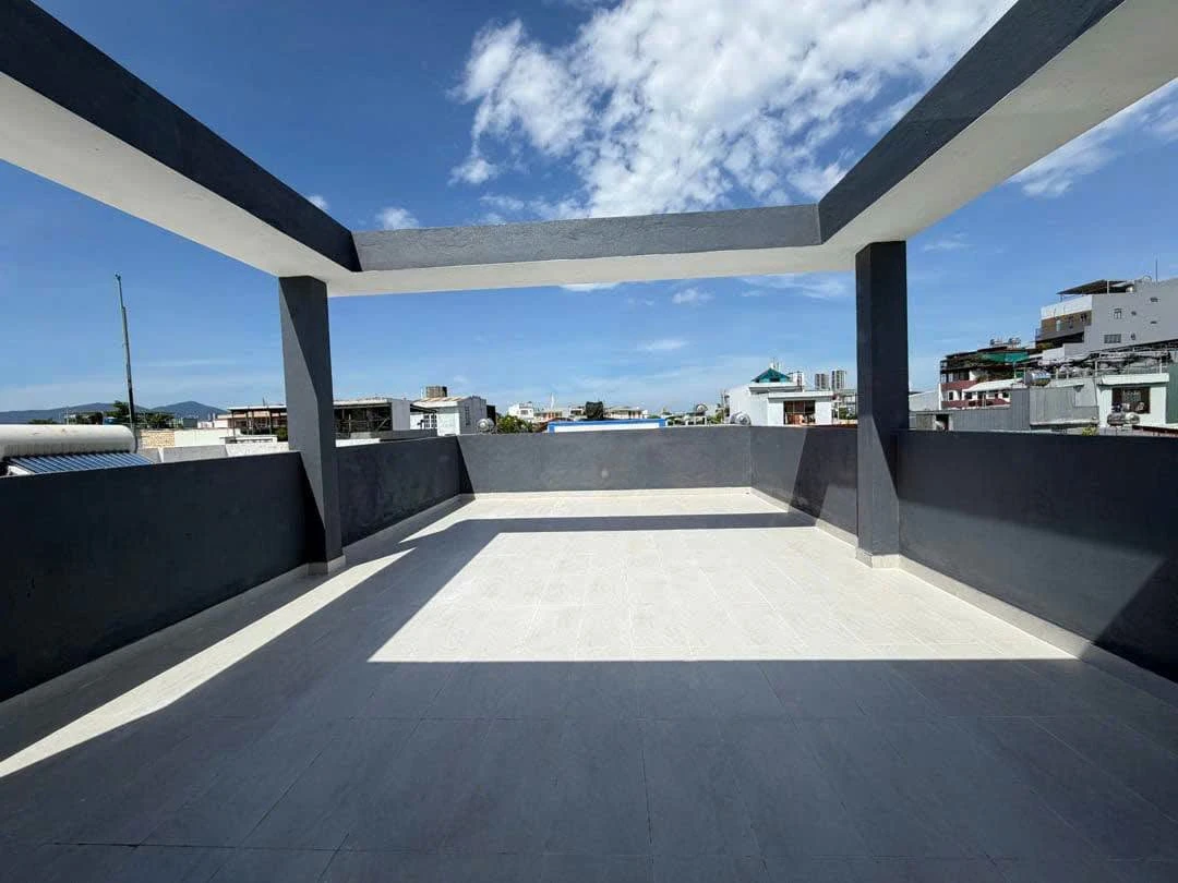 Bán nhà 3,5 tầng mặt tiền Ngô Thị Liễu, 5PN, 82,5m², 10,95 tỷ, Đà Nẵng - Ảnh thu nhỏ 4