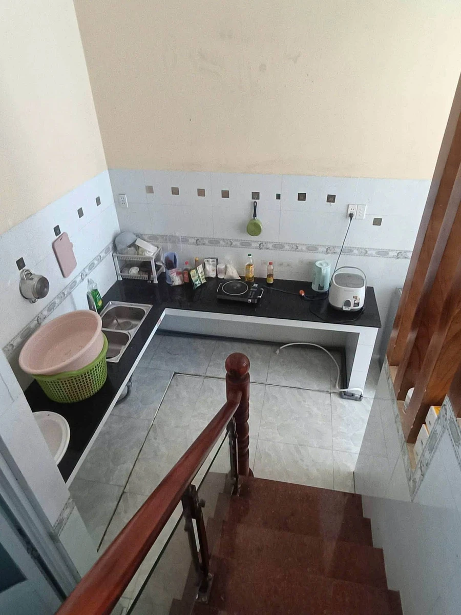 Cho thuê nhà trệt lầu 100m² 3PN gần Bệnh viện Dĩ An 6 tr/tháng - Ảnh thu nhỏ 2
