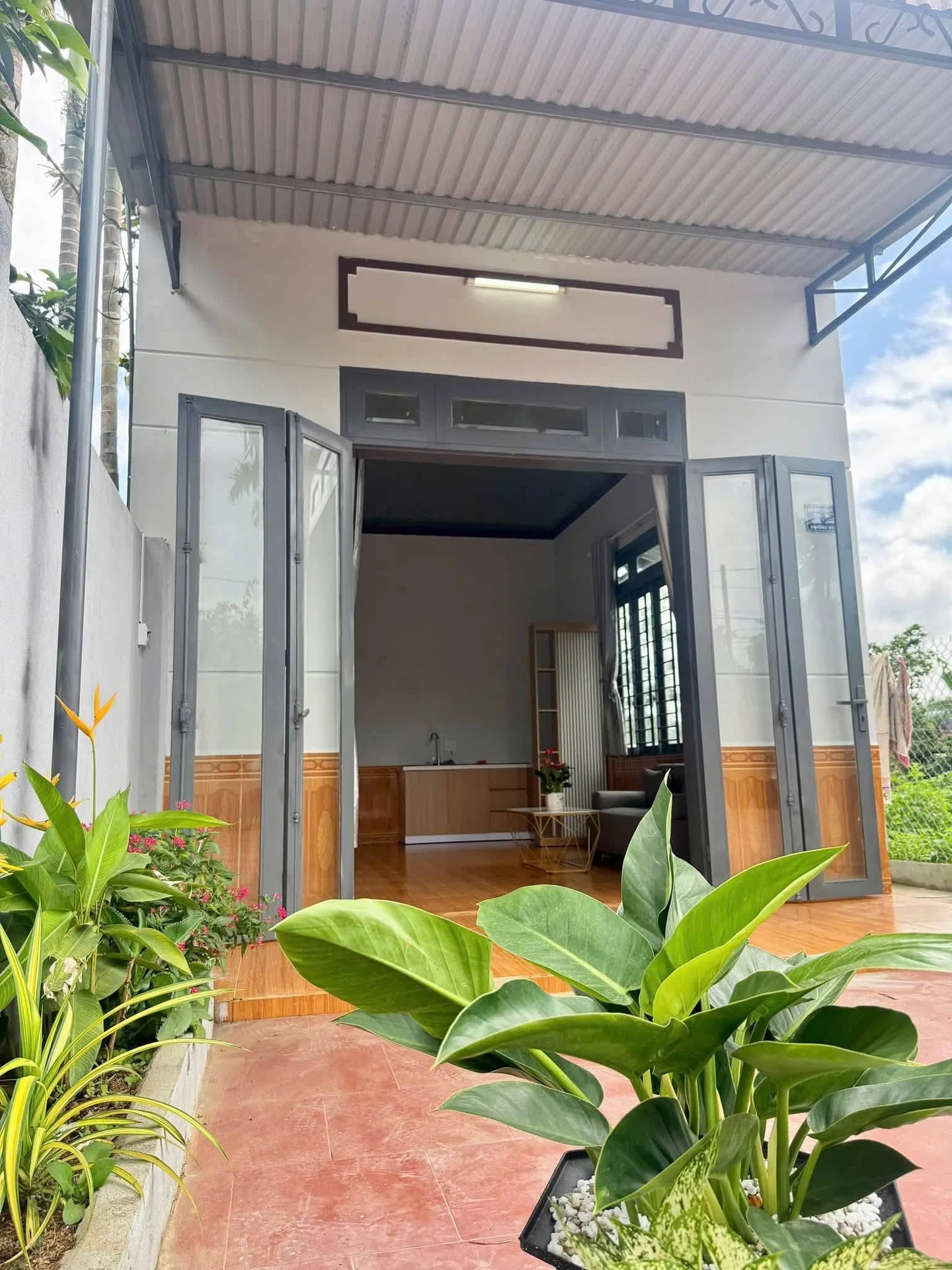 Bán nhà mặt tiền KA3 2PN 100m2 Tân An chỉ 1 tỷ 790 - Ảnh 1