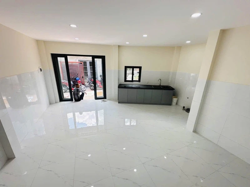 Bán nhà 2 tầng 39m2, 2PN 2WC, sổ hồng riêng tại Linh Xuân, Thủ Đức