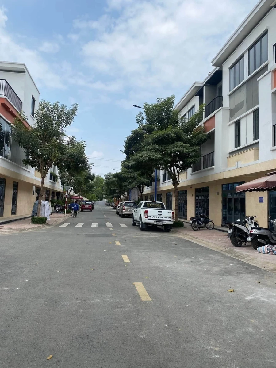Nhà Lavela Garden Bình Chuẩn 100,9m² 2,85 tỷ - Ảnh thu nhỏ 4