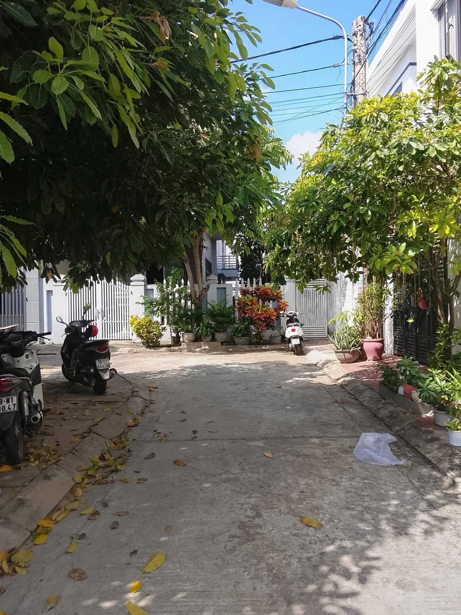 Bán nhà 2 mê 1 tum 71m² Tuy Hòa 2.95 tỷ - Ảnh thu nhỏ 4