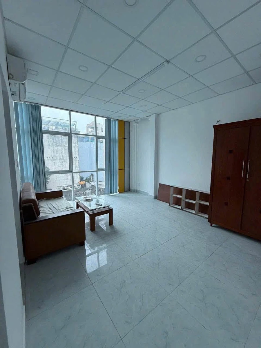 Cho thuê nhà hẻm Thăng Long, Tân Bình, 72m², 29 triệu/tháng - Ảnh thu nhỏ 3