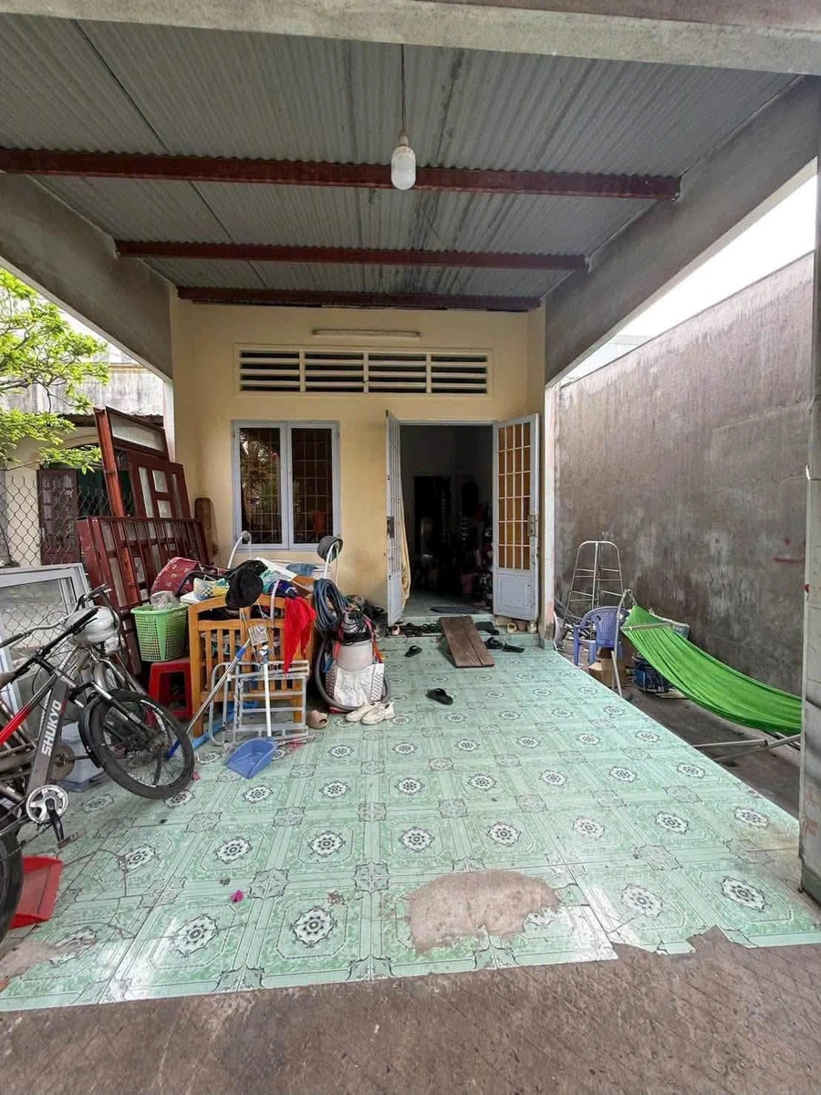Bán nhà cấp 4, 200m², sổ riêng thổ cư, Trảng Dài - Ảnh thu nhỏ 3