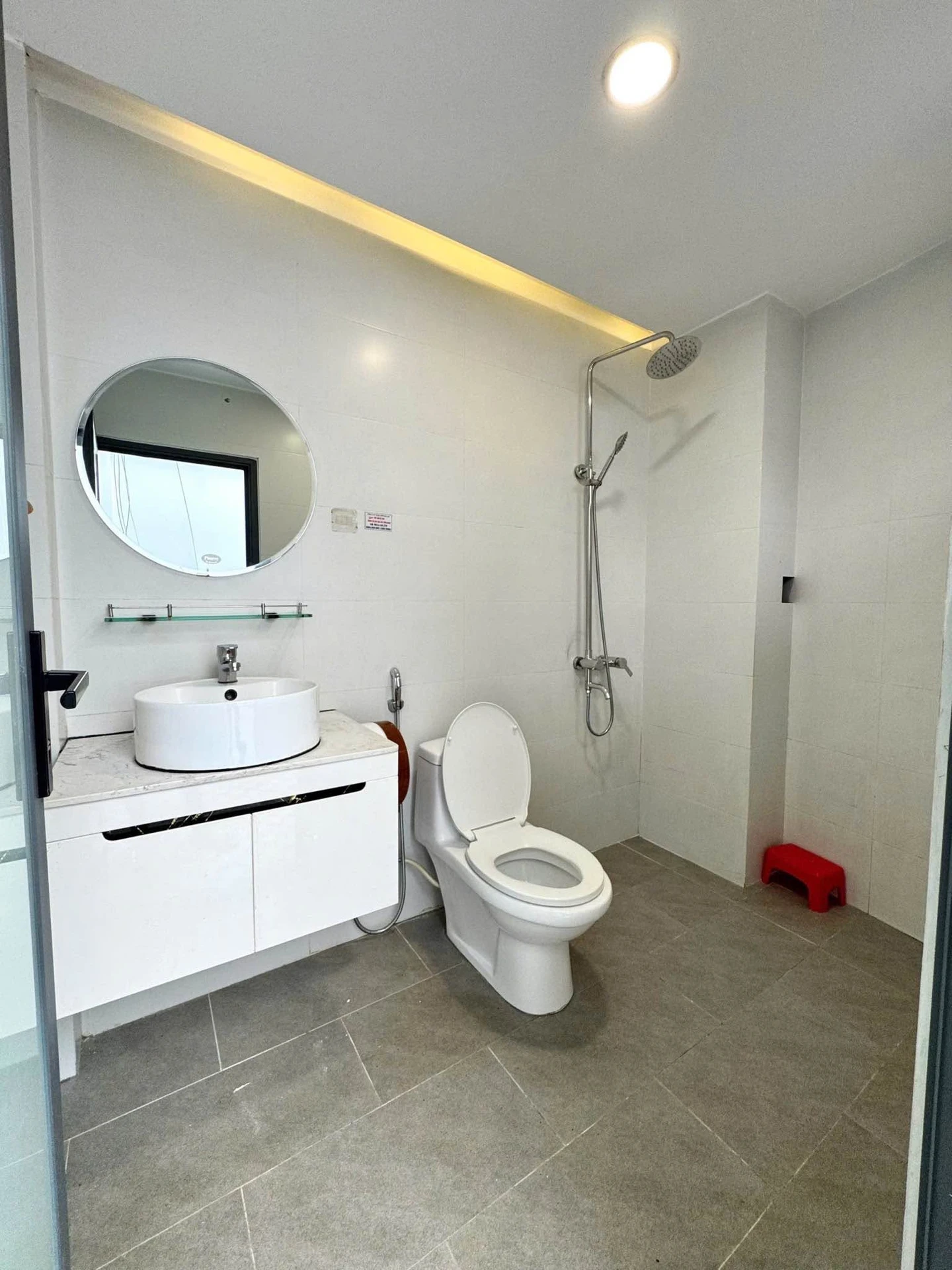 Bán nhà mặt phố hẻm Phạm Ngũ Lão 80.5m² 3.69 tỷ - Ảnh 1