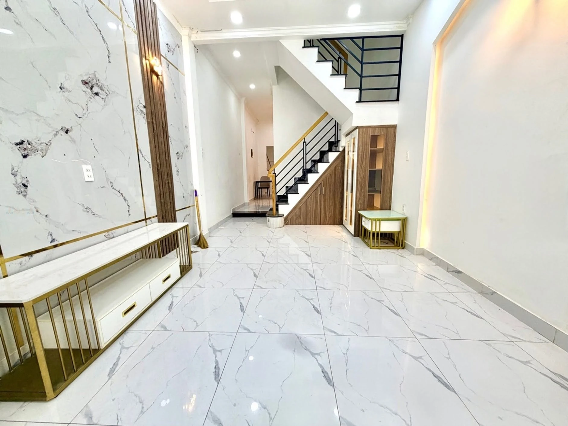 Bán nhà 3 tầng 55m² 4PN hẻm Thích Quảng Đức, Phú Nhuận, giá 7,05 tỷ - Ảnh 1