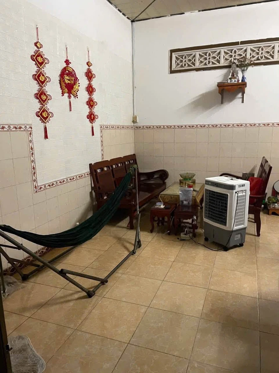 Bán nhà Phú Hoà 78m2 2 phòng ngủ 2 tỷ 3 - Ảnh thu nhỏ 3