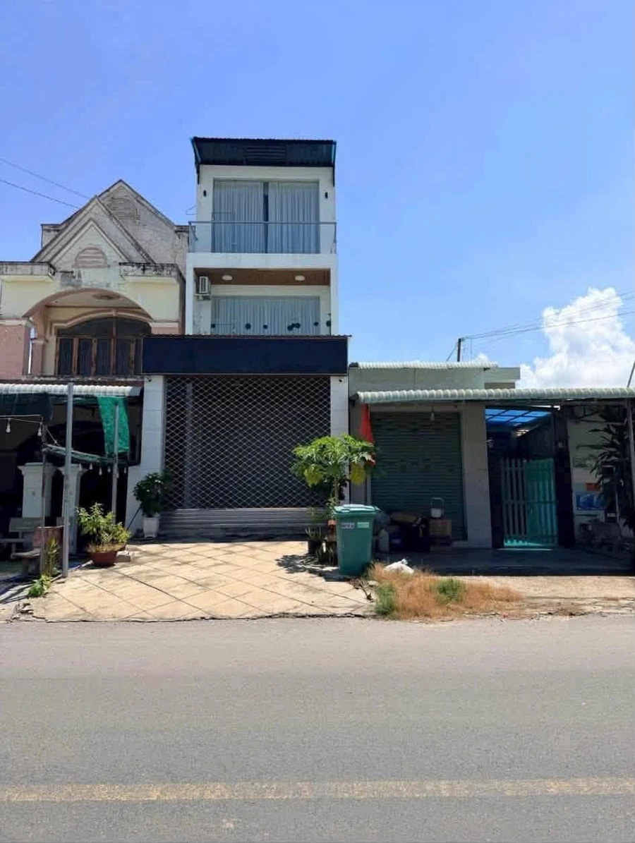 Bán nhà mặt tiền kinh doanh 134m2 Hùng Vương 3.3 tỷ - Ảnh thu nhỏ 2