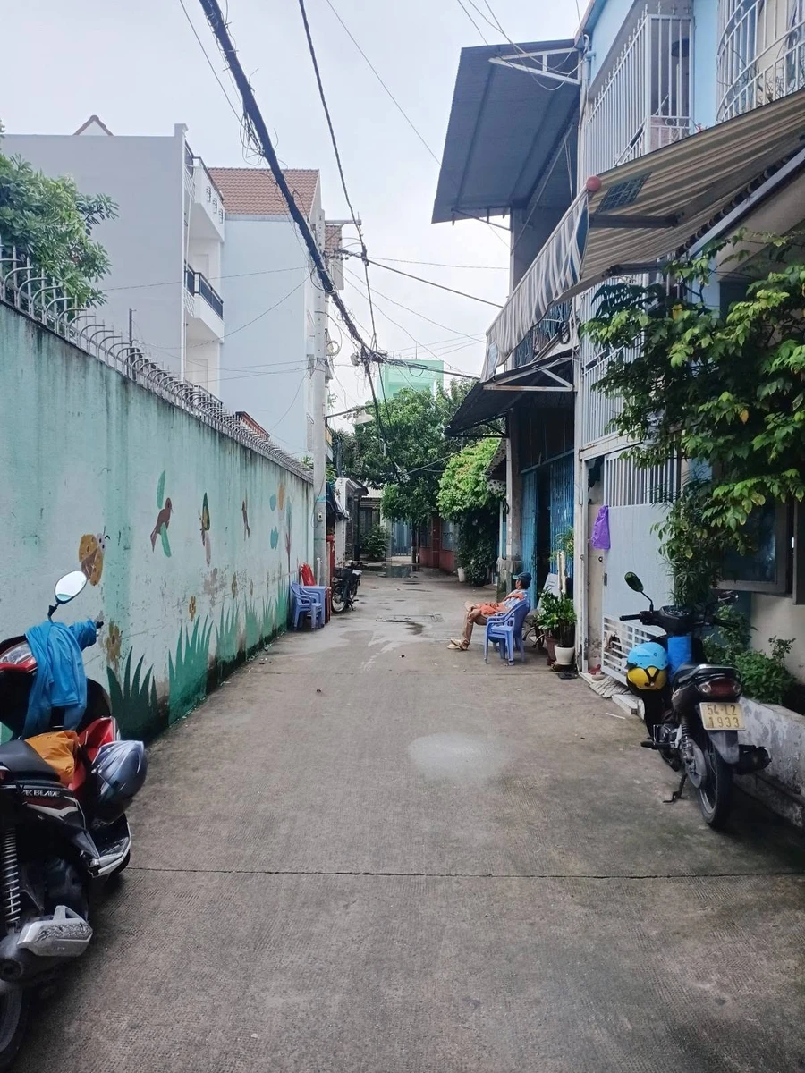 Bán nhà 2 tầng 40m2 Nguyễn Ảnh Thủ, Bình Tân 4.5 tỷ - Ảnh 1