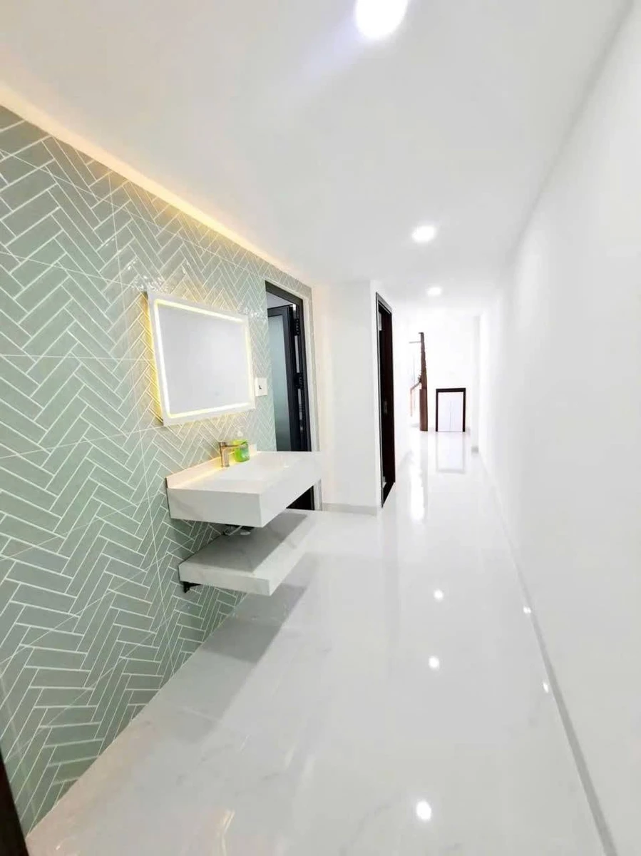 Bán nhà hẻm Trưng Vương, Hóc Môn, 90m², 4PN, 4,98 tỷ - Ảnh thu nhỏ 3