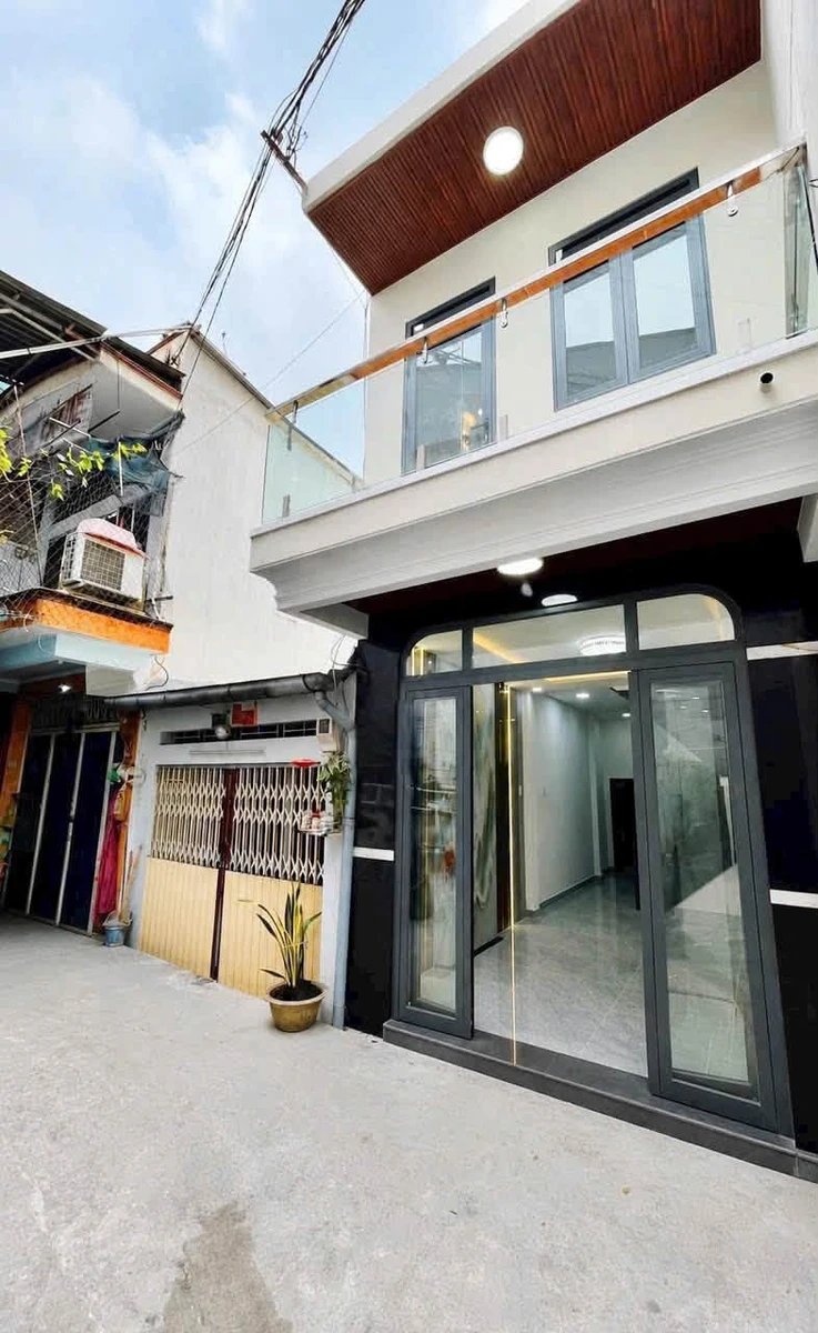 Bán nhà hẻm 1 trệt 1 lầu 39m² khu Vĩnh Hội Quận 4, giá 4,75 tỷ - Ảnh 1