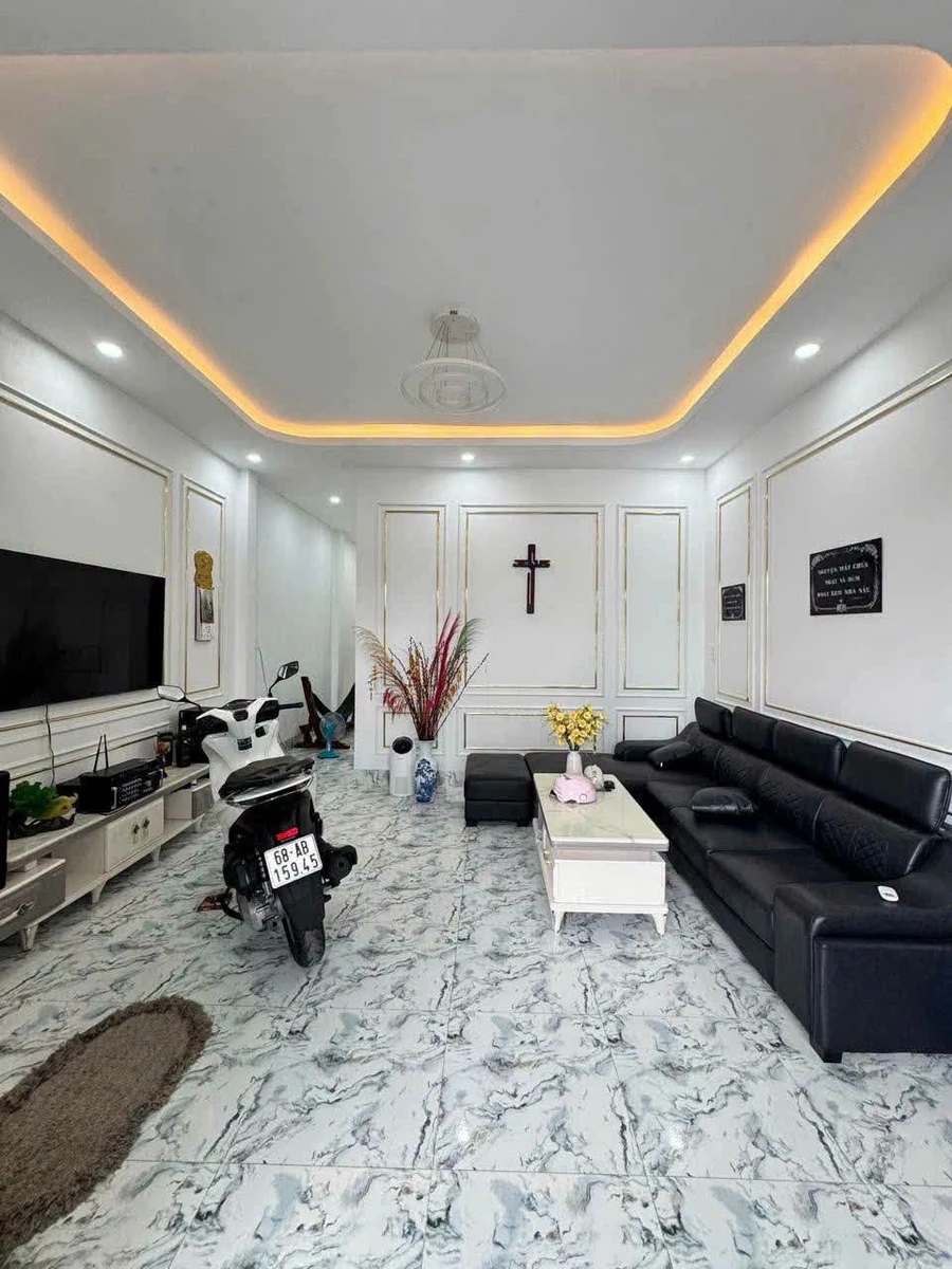 Bán nhà hẻm 100m² 2 PN Rạch Giá 1 tỷ 400 triệu - Ảnh thu nhỏ 2