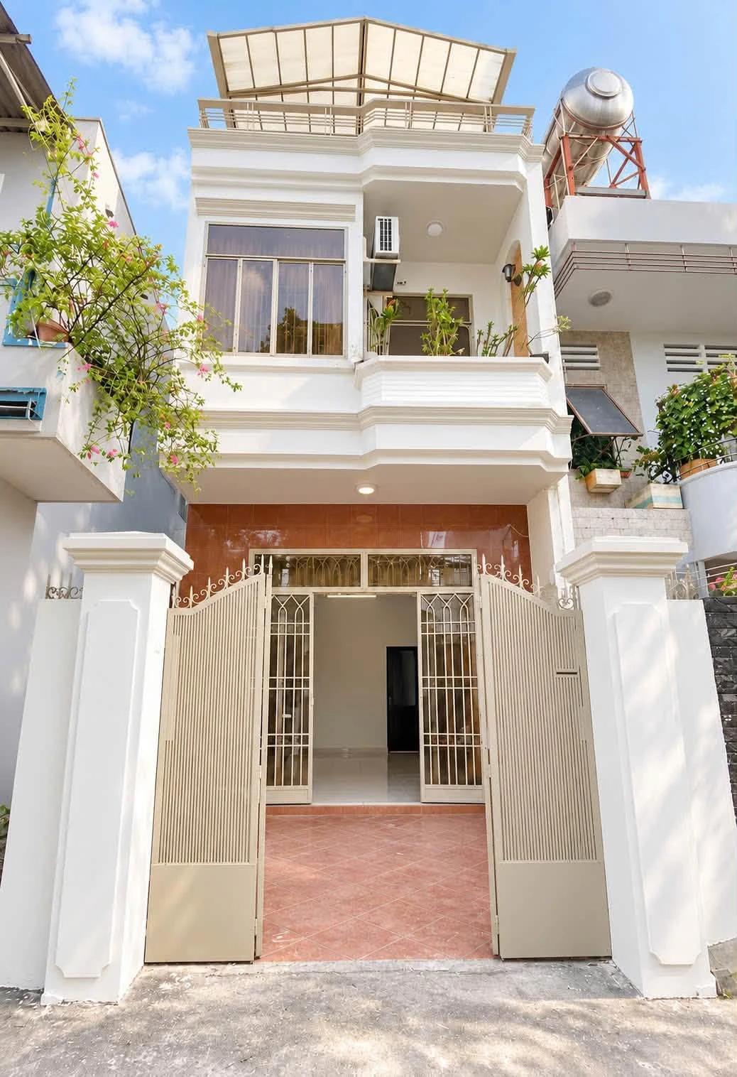 Bán nhà Bình Thạnh 60m² 5 phòng ngủ gần Quận 1 - Ảnh 1