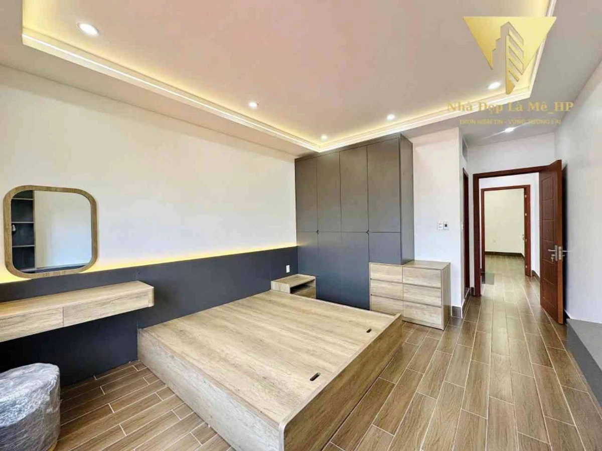Bán nhà 4 tầng 200m² full nội thất Hồ Sen 5.12 tỷ - Ảnh thu nhỏ 5