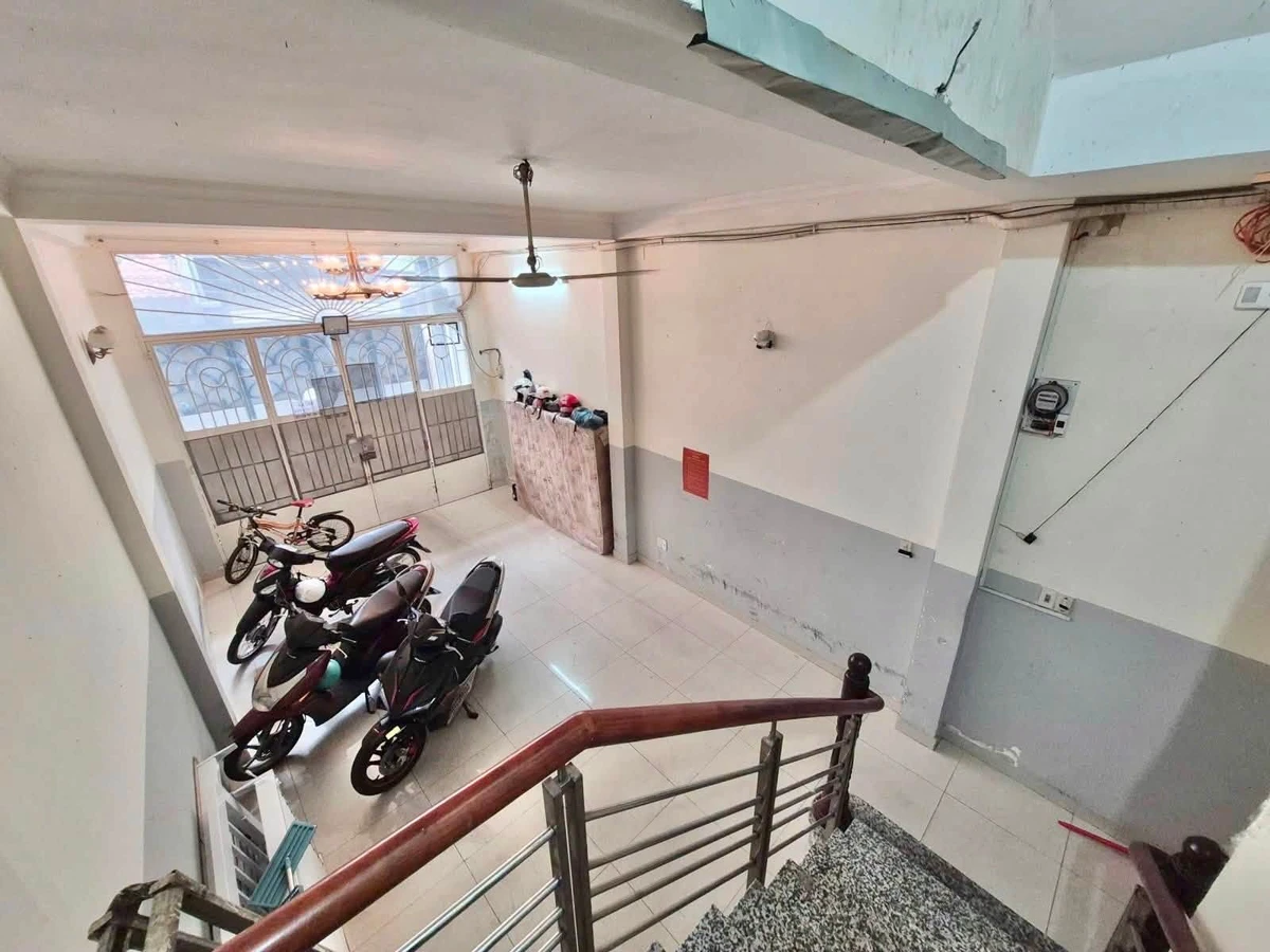 Bán nhà hẻm 4m Ông Ích Khiêm, Bình Thới, Quận 11, 52m2, 3 tầng, nhỉnh 10 tỷ - Ảnh thu nhỏ 2