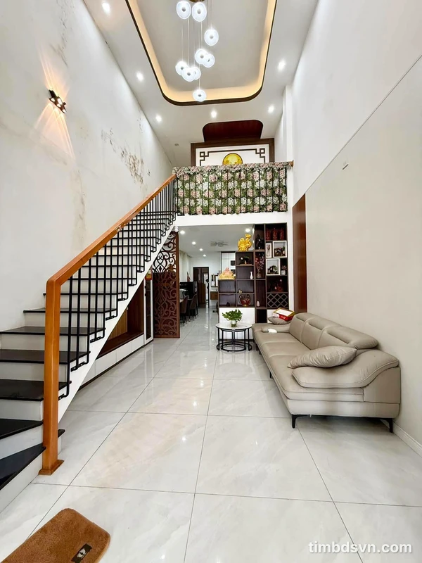 Bán nhà mặt tiền Trường Chinh 77m² 3 phòng ngủ 3.85 tỷ