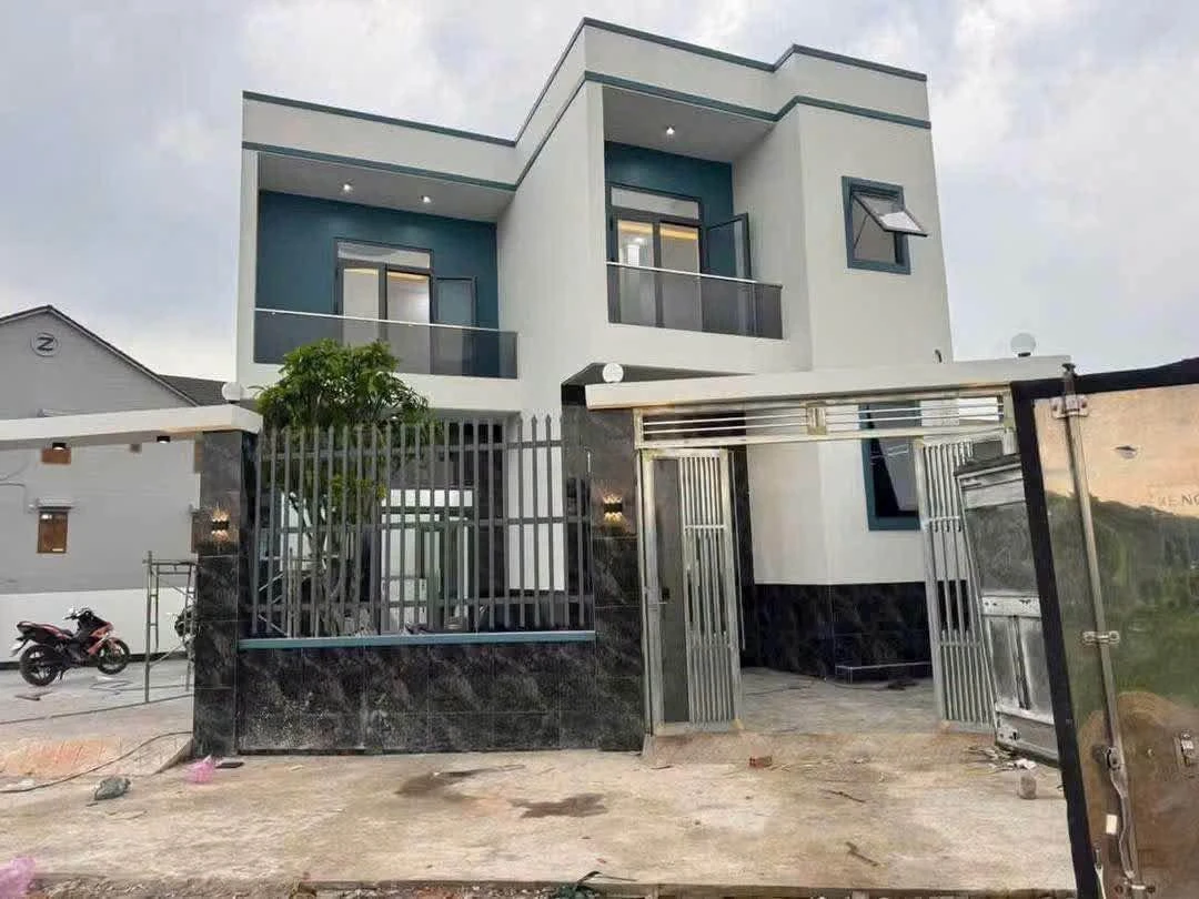Bán nhà mới 4 phòng ngủ 162m² Tân Khánh 3 tỷ - Ảnh 1