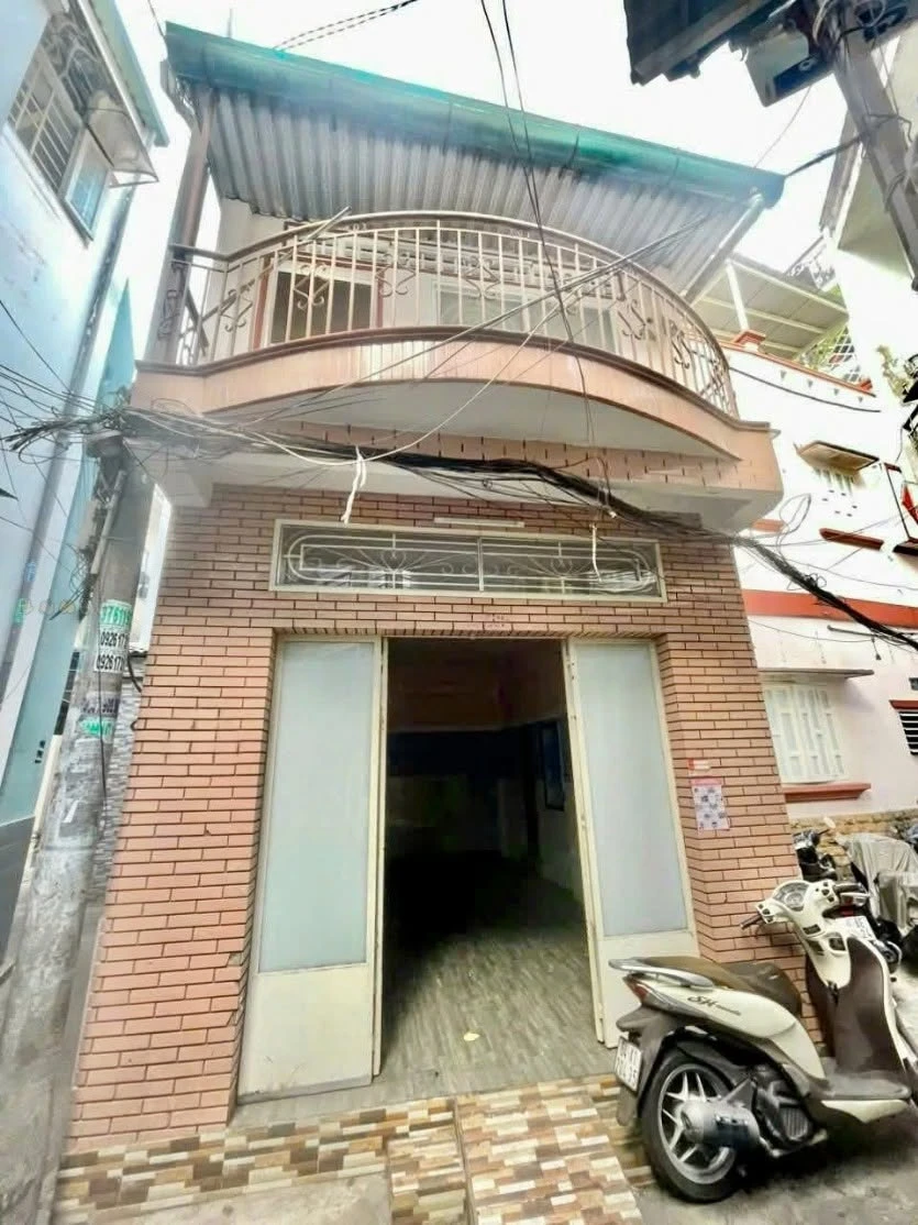 Bán nhà mặt tiền Dương Bá Trạc, Bình Thạnh, 16 m² - Ảnh 1