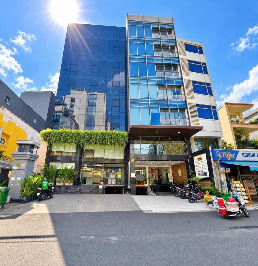 Bán toà nhà văn phòng Tân Cảng 900m2, sàn 7.000m2, hầm 8 tầng, Phường 25, Bình Thạnh - Ảnh 1