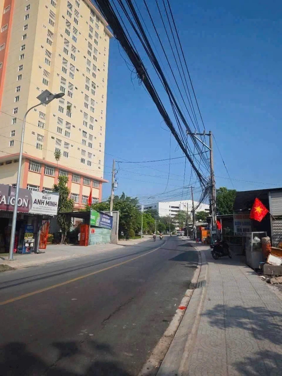 Bán lô đất mặt tiền Trần Quang Diệu 288m2 Tân Bình - Ảnh thu nhỏ 3