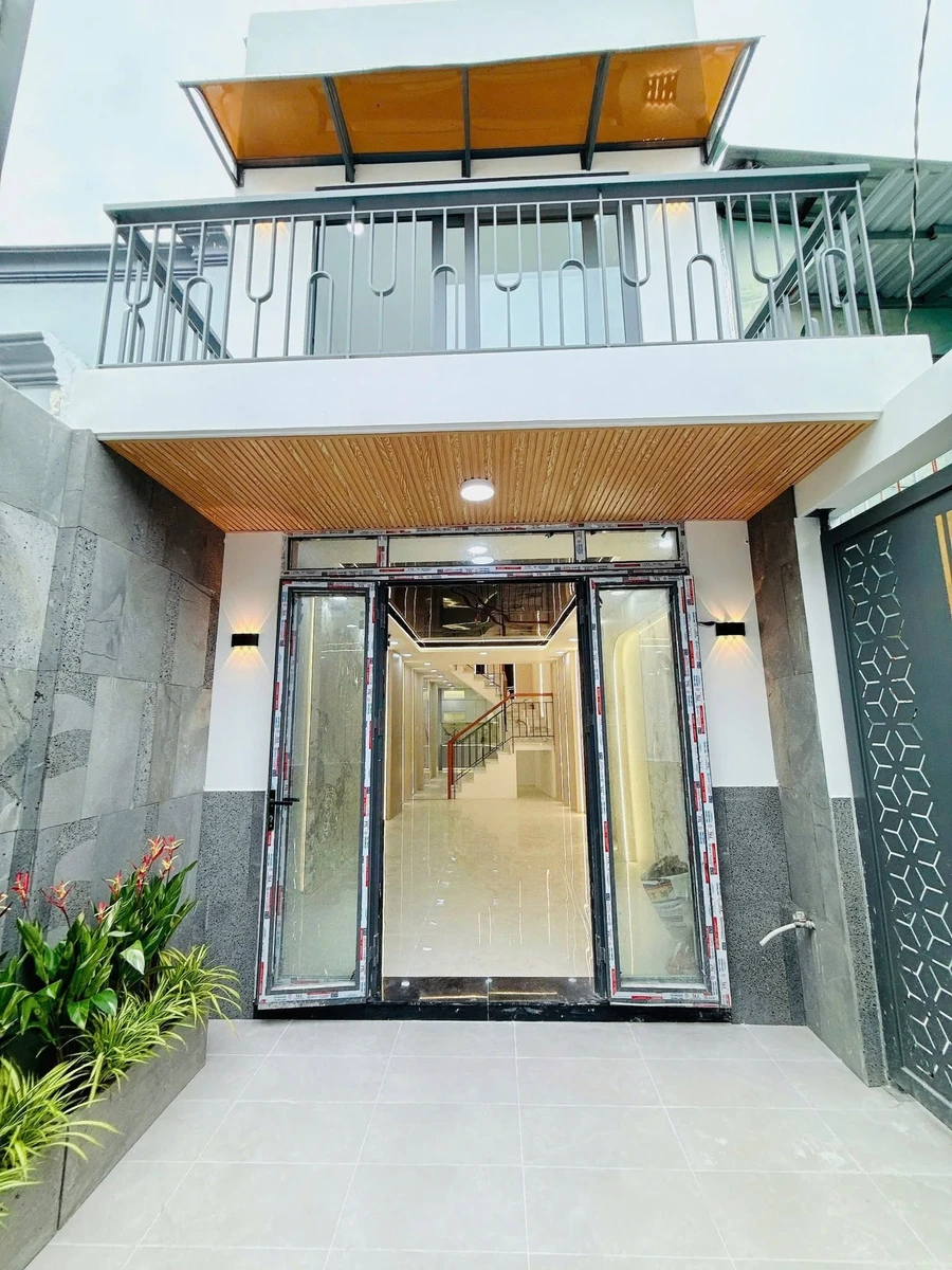 Bán nhà 2 tầng 3PN 67.9m² Nguyễn Duy Quận 8 giá 5 tỷ - Ảnh 1