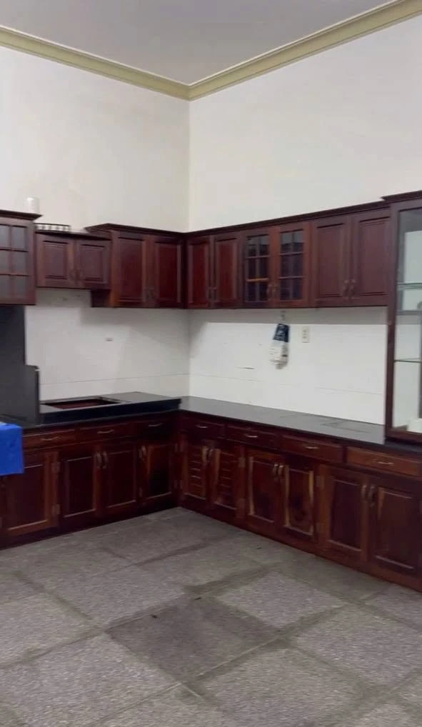 Bán nhà 4 tầng mặt tiền đường Dã Tượng, trung tâm Nha Trang, 102,7m², 13,5 tỷ - Ảnh thu nhỏ 5