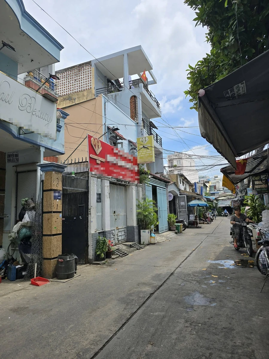 Bán nhà Ông Ích Khiêm Quận 11, 160m² (5.4x25) nở hậu, giá 16 tỷ - Ảnh 1