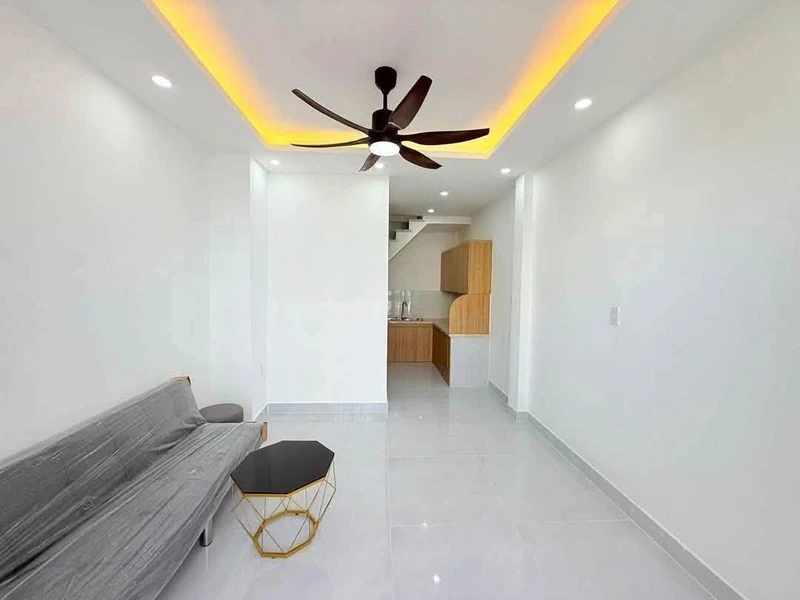 Bán nhà 1 trệt 1 lầu 27m2 Lê Lợi Vũng Tàu 2 tỷ 990