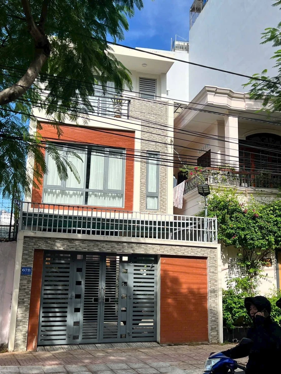 Nhà 2 tầng mặt tiền 13m Nha Trang, 97.8m², 9 tỷ - Ảnh 1