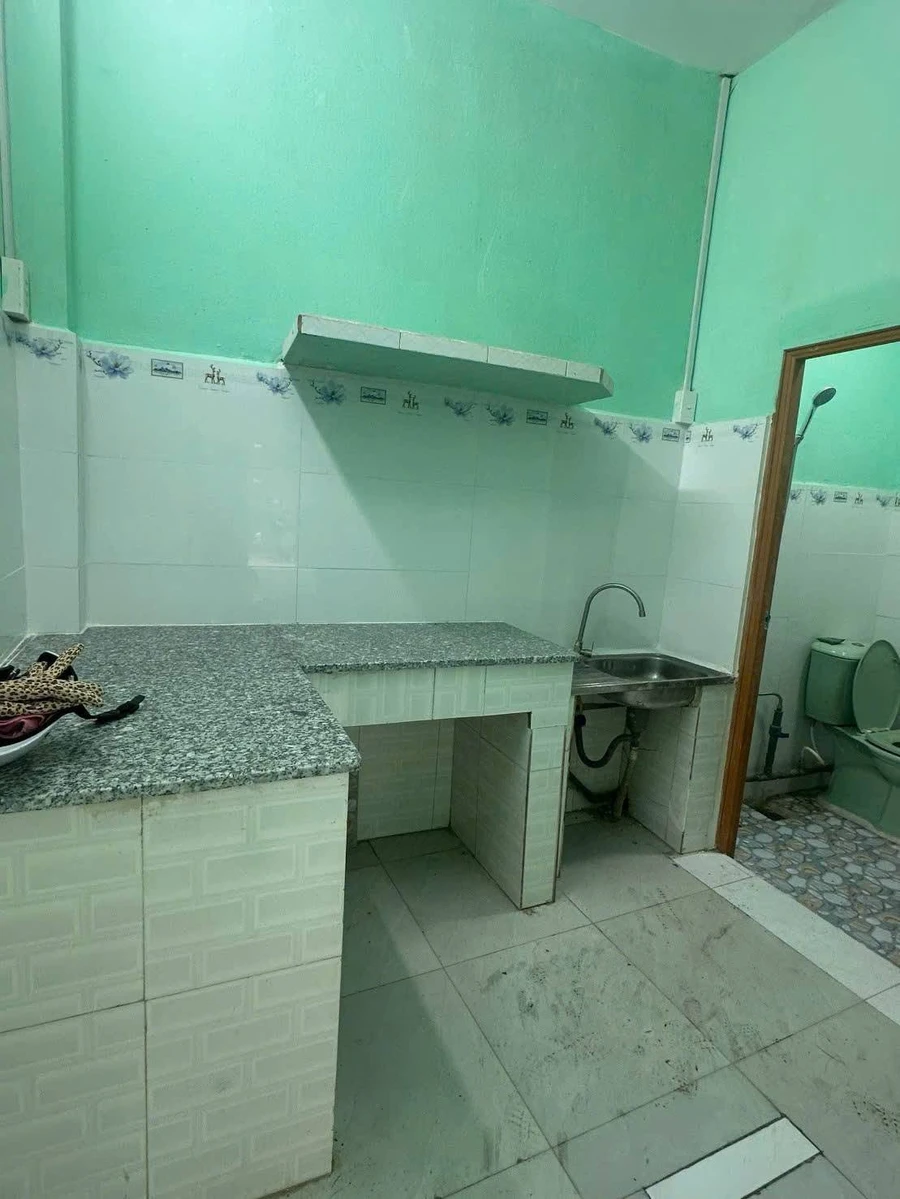 Bán nhà hẻm xe hơi 1 trệt 1 lầu 2PN 2WC đường Chiến Lược, Bình Tân giá 3,75 tỷ - Ảnh thu nhỏ 5