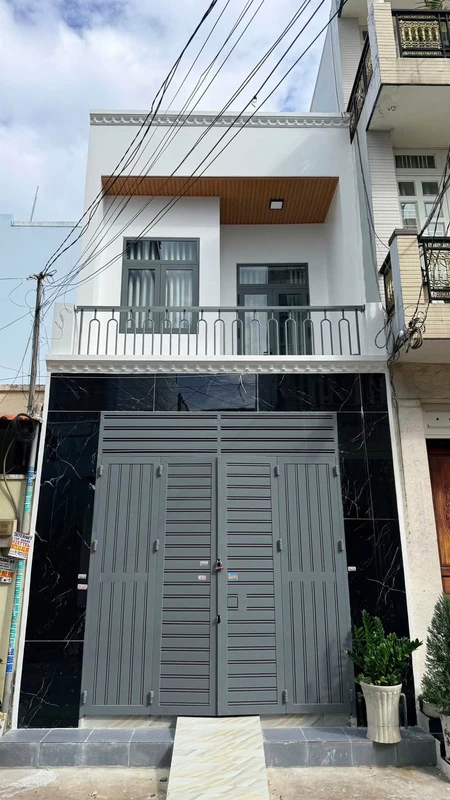 Bán nhà 2 tầng hẻm xe tải Tỉnh Lộ 10 Bình Tân, 4x16m, nhỉnh 4 tỷ