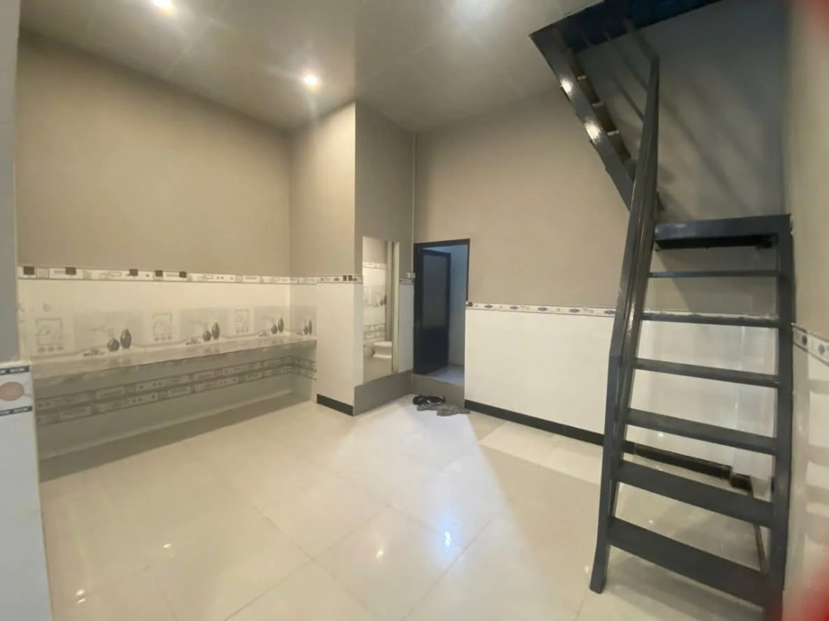 Cho thuê nhà 2 phòng ngủ Rạch Giá, 3 triệu/tháng - Ảnh 1