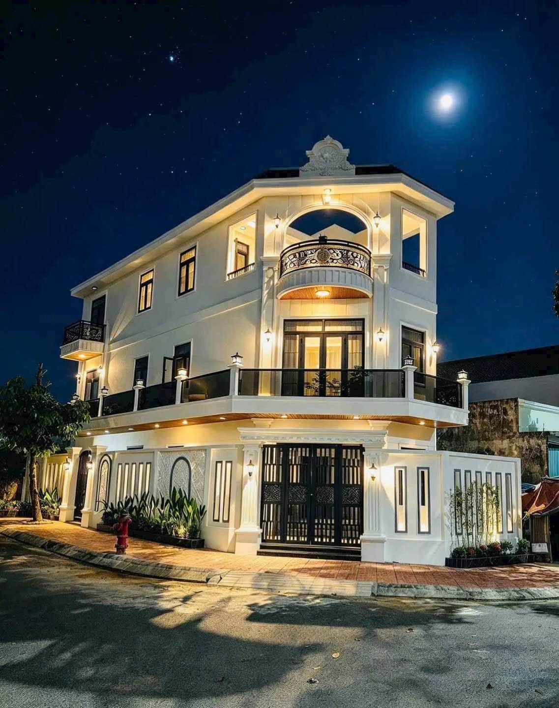 Bán villa góc 2 mặt tiền 134m2, 1 trệt 2 lầu, 4PN, giá 5,5 tỷ tại Cần Giuộc - Ảnh 1