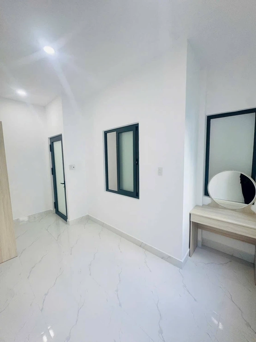 Bán nhà hẻm 43m2, 2PN 2WC Nha Trang 3 tỷ - Ảnh thu nhỏ 5