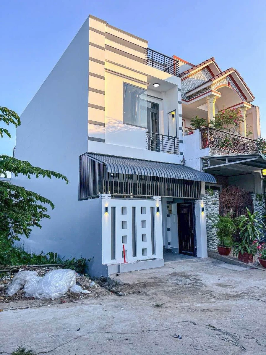 Bán nhà 1 trệt 1 lầu 150m2 Cần Thơ 2 tỷ 8 - Ảnh thu nhỏ 2