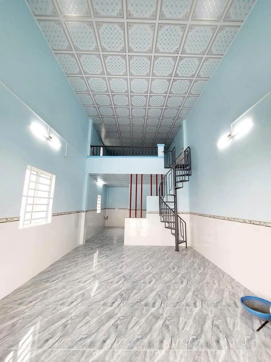 Bán nhà sân vườn 9x18m thổ cư, sổ hồng riêng, xã Đức Hòa Hạ, Long An, giá 1,6 tỷ - Ảnh thu nhỏ 3