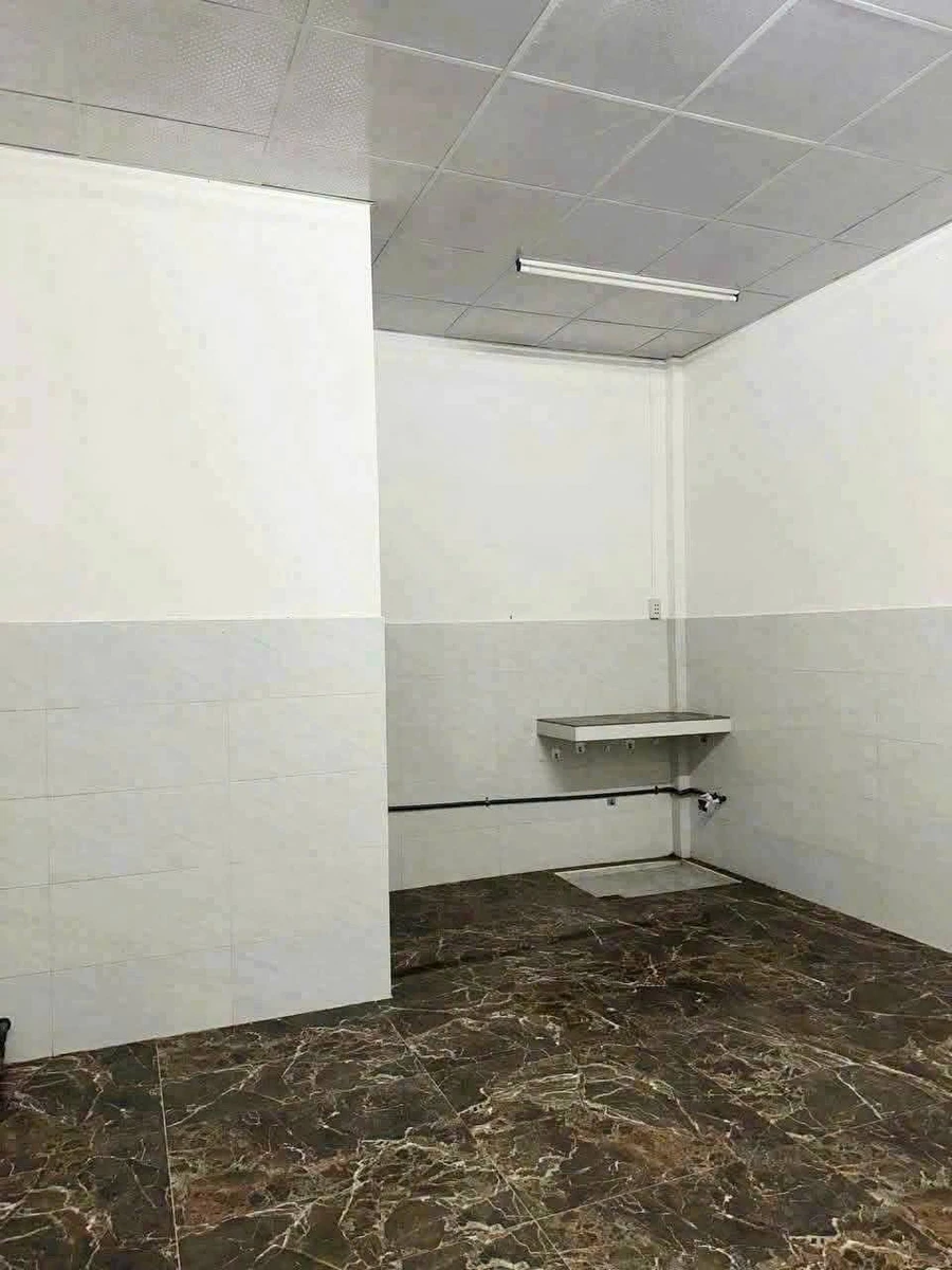 Bán dãy nhà trọ 11 phòng và 5 kiot mặt tiền QL57C, Sơn Đông, Bến Tre, 490m², 4,9 tỷ - Ảnh thu nhỏ 3