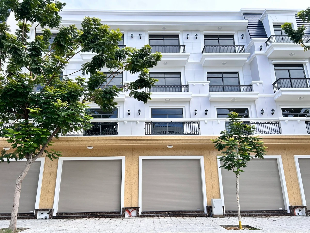 Shophouse 4 tầng 361m2 865 triệu Nha Trang - Ảnh thu nhỏ 3