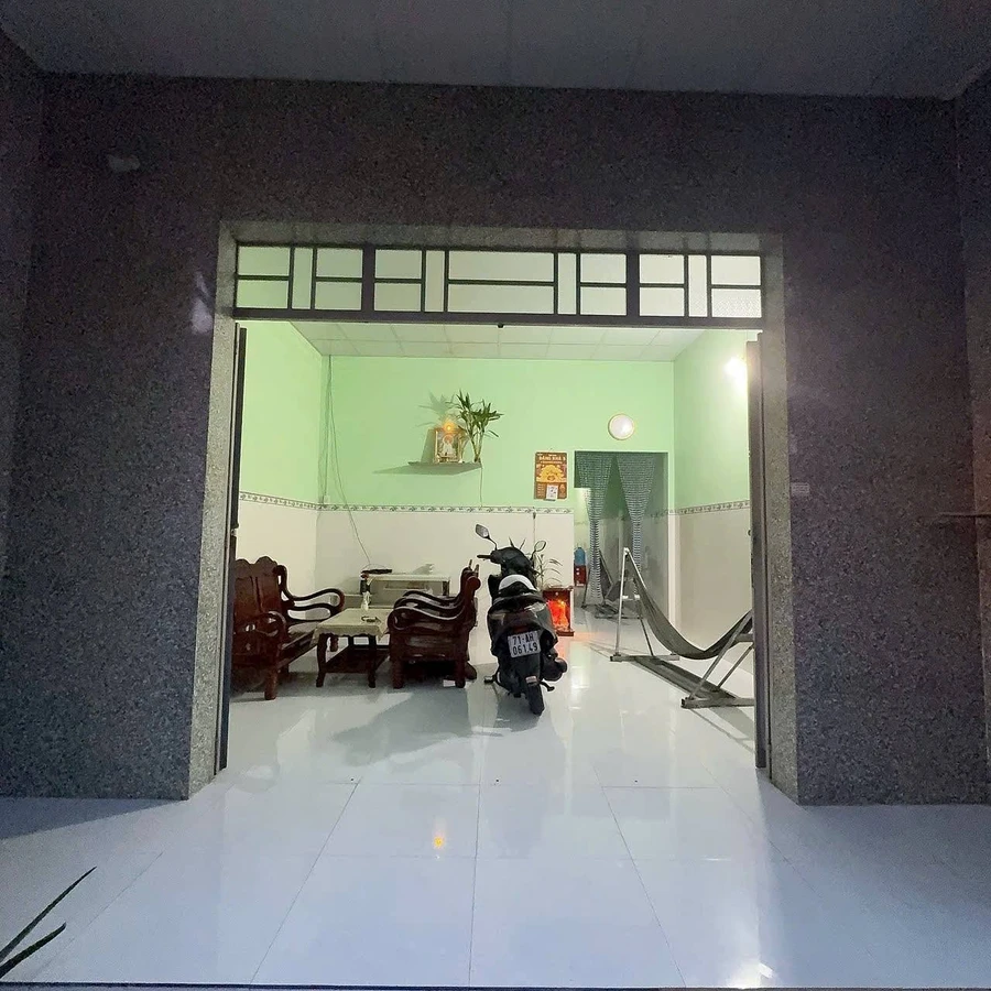 Bán nhà 2 mặt tiền Phú Tân, Bến Tre 400m² 720 triệu - Ảnh 1