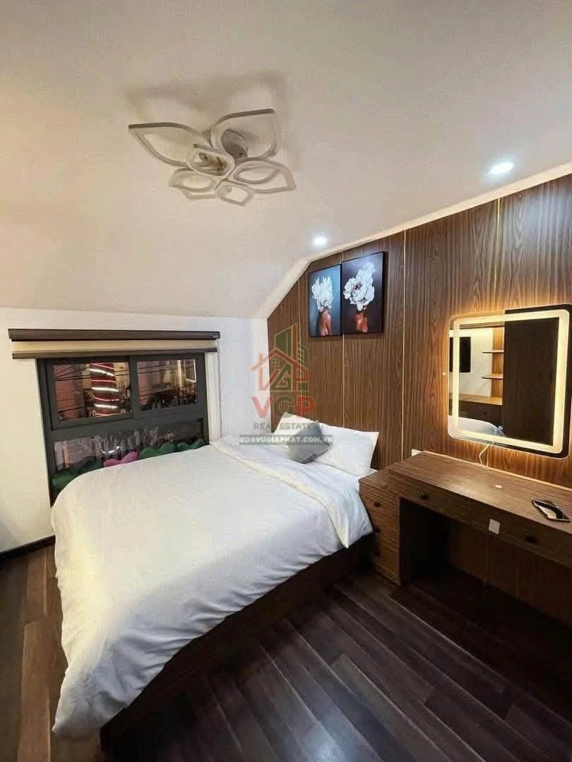 Bán biệt thự hẻm ô tô lớn Trần Hưng Đạo, 108m², 10,5 tỷ - Ảnh thu nhỏ 3