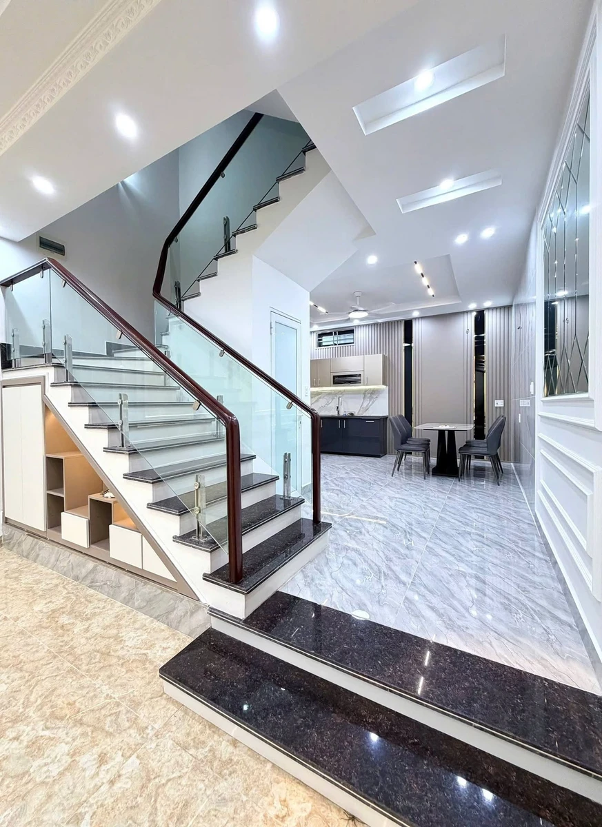 Nhà phố bán 60m² x 4 tầng Tôn Đức Thắng 7,4 tỷ - Ảnh thu nhỏ 2