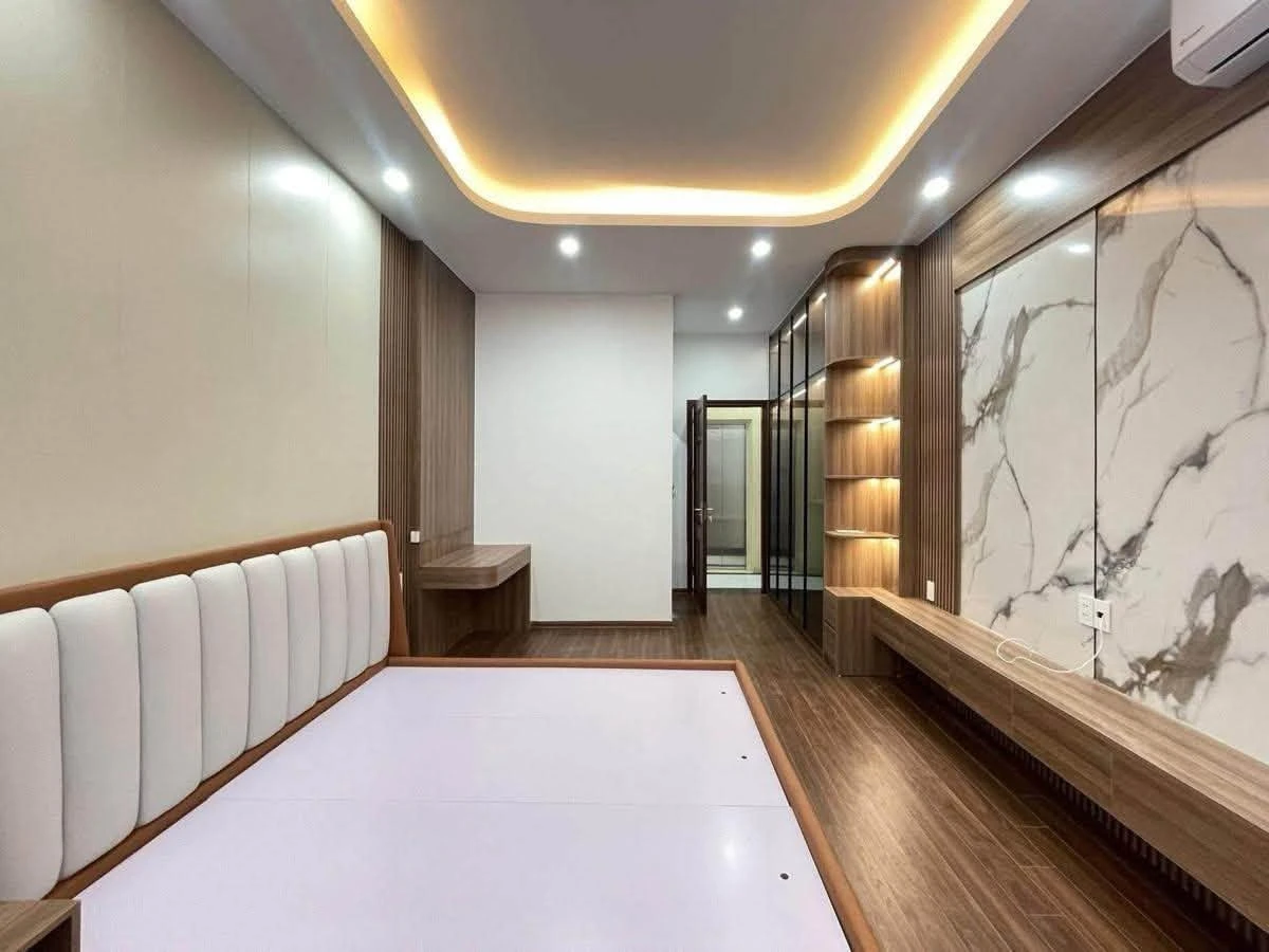 Bán nhà phố Thái Hà 34m² 6 tầng full nội thất - Ảnh thu nhỏ 3